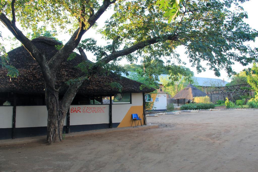 Golden Days Lodge Livingstone Exterior photo